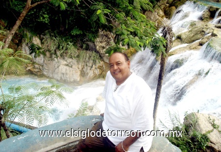 El naranjo SLP en la Huasteca Potosina el 20 de julio de 2009. José Armando Pérez Torres.