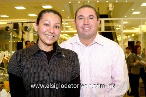 25022010 Lizeth de los Santos y Alan del Río.