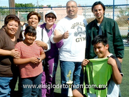 En la final la familia siempre apoyando a Martín García super goleador. Enviado por Edna fuentes.