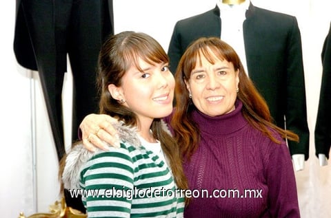 28022010 Rosalinda y Karen.