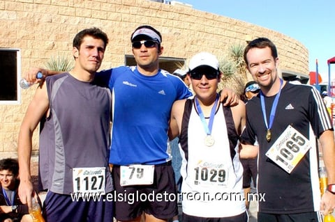 01032010 Corredores. Joaquín Pereda, Jesús del Río, Ricardo Onofre y Alejandro Córdoba.