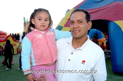 02032010 Danna Sofía Andrade e Ismael.