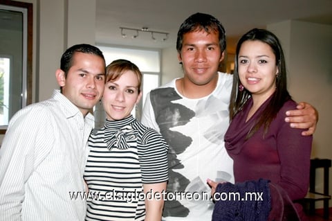 05032010 José Luis Suárez, Rebeca Marín, Mauricio Vizcarra y Carolina Alvarado.