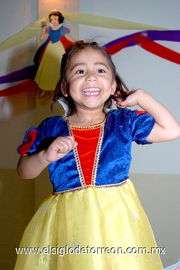05032010 Melanie Gámez Orduña, cumplió tres años de vida.