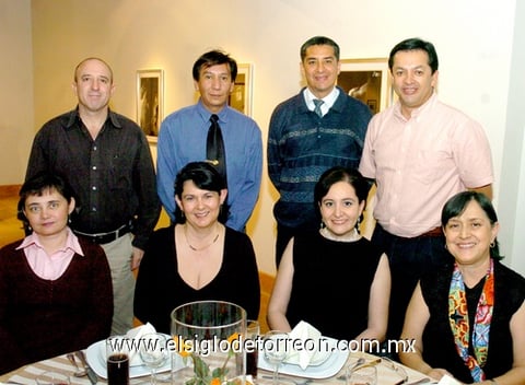 11032010 César, Diana, Verónica, Natalia, Ahmed, Rubén, Nancy y Salvador.