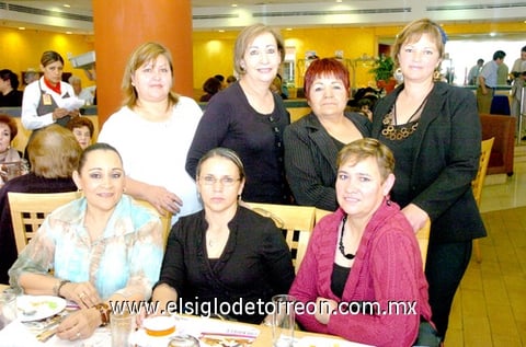 11032010 Socorro Villanueva, Lupita Llamas de los Santos, Vero de Agüero, Paty Villalba, Magda de Osorio, Evita de López y Bety Holguín.