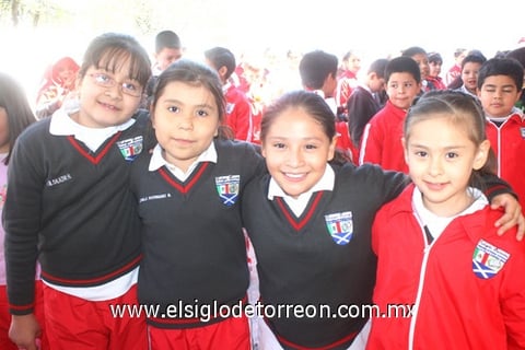 12032010 Karla Vera, Angélica Contreras, Denisse Treviño y Mariana Ruvalcaba.