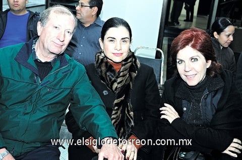 Francisco Javier Carrillo, Cecilia Ramírez Handam y Marisa Rodríguez Garza.