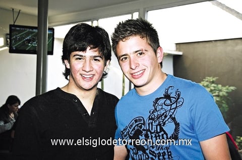 15032010 Javier Veyán y Roberto Echavarri.