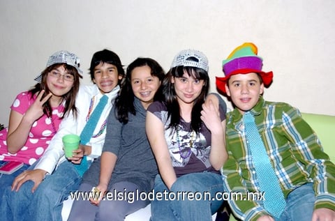 15032010 Fer, Emilio, Nancy, Jimena y Bayo.   EL SIGLO DE TORREÓN / ÉRICK SOTOMAYOR