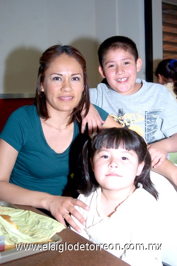 14032010 Brenda, Danha y Bryan.
