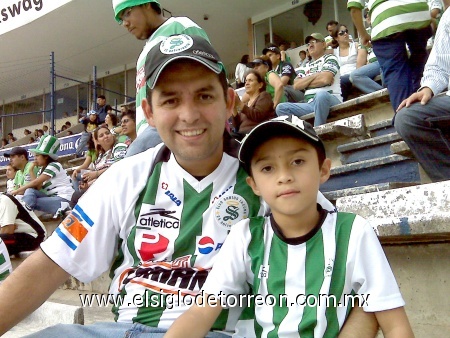 En puebla pero orgullosamente laguneros y apoyando al Santos enviada por Raul a al Torre.