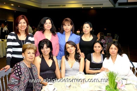 17032010 Comparten. Juanita, Paty, Lupita, Lety, Titi, Ruca, Patricia, Gloria y Martha.