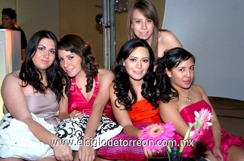 18032010 Cristina, Sara, Antonella y Ana Cristina.