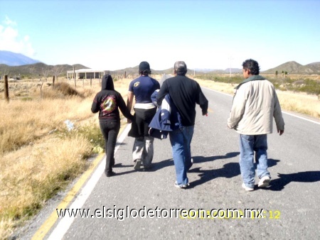 Caminando rumbo a Estación Marte Ruta 2010. Enviada por walking in the sun
