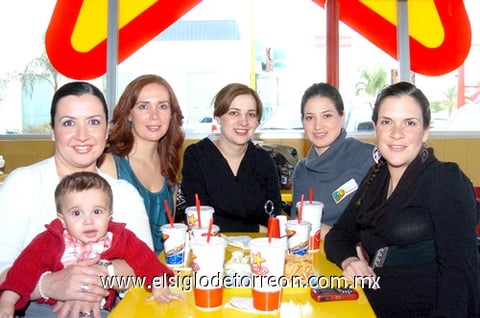 25032010 Nadia de Garza Tijerina, Ana de Fernández, Rocío de Alba, Cynthia de Pámanes y Georgina de Ramírez.