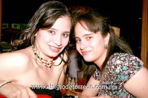 27032010 Marissa Herrera Gilio y Angélica Frías.