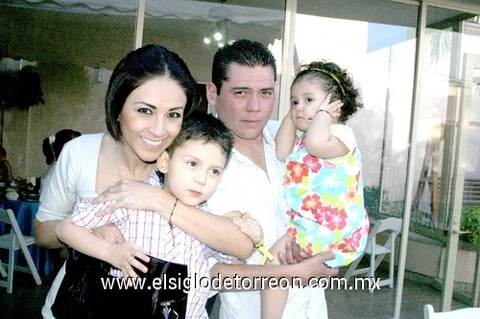 29032010 Aly, Denisse, Rodrigo y Pamela.