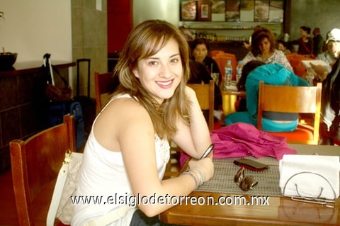 03042010 Cancún. Liliana López Ávila de vacaciones.