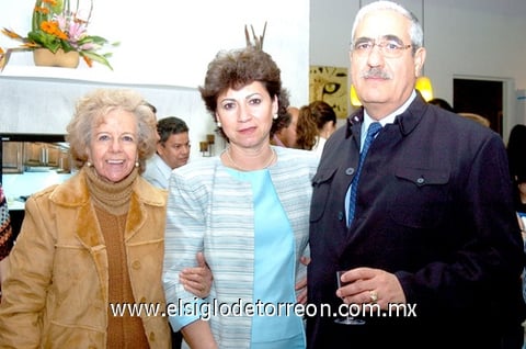 03042010 Cristina, Alejandro, Angélica y Édgar.