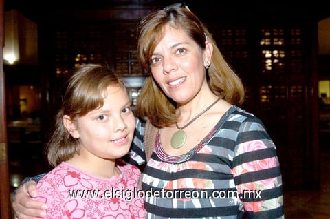 09042010 Cristy y Cristina.