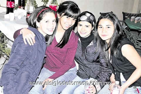Carlota Silva, Regina de Luna, Andrea Handal y Carolina Jiménez.