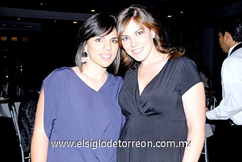 Rina y Anavilly.