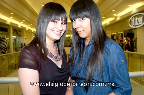 11042010 Melissa Canive y Sarahy Mora.