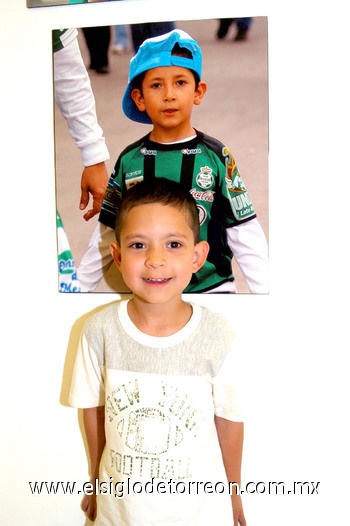 11042010 Carlos Ortiz.