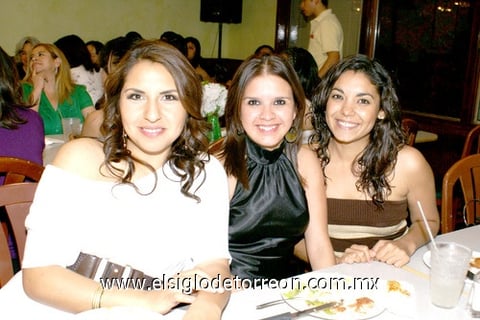 12042010 Invitadas. Denis, Martha y Gaby.