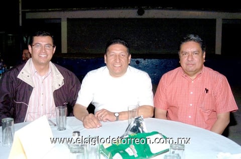 11042010 Marco Gallegos, Ernesto Rangel y Jorge Reza.