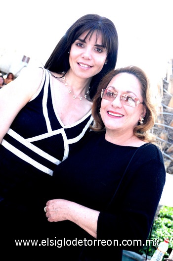 11042010 Nuria y Mague.