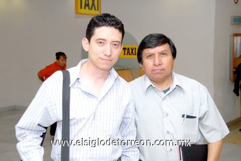 14042010 Houston. Alfonso Rodríguez y José Luis Domínguez.