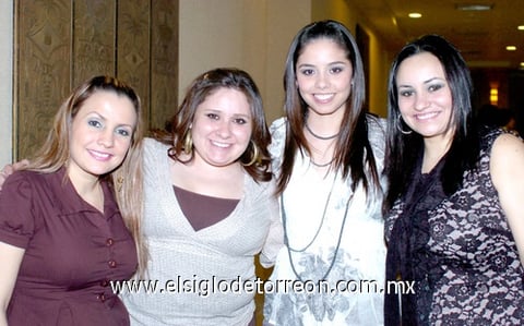 16042010 Martha Monsiváis, Mafer del Bosque, Karla Gurrola y Michelle Monsiváis.