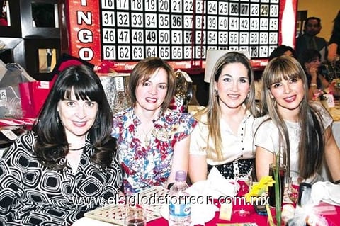 17042010 Rosy, Margarita, Mónica y Eva.