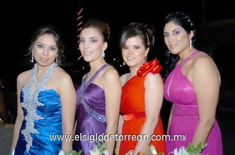 17042010 Festejadas. Lucy Campa, Lorena de Ávila, Grace Esquerra y Silvia Álvarez.