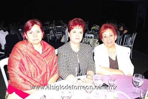 18042010 Imelda de Borjón, Elvira de Arredondo y Rita de Castillo.