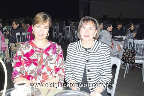 18042010 Bertha Martínez de Madero y Silvia Garza de Maisterrena.