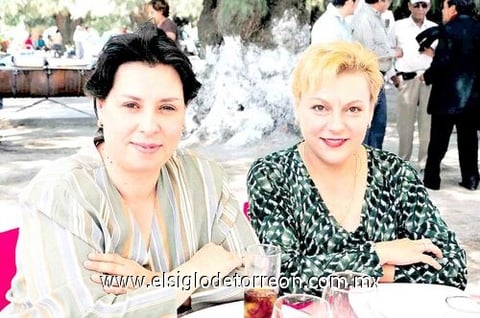 18042010 Norma González y Natalia Riazanova.