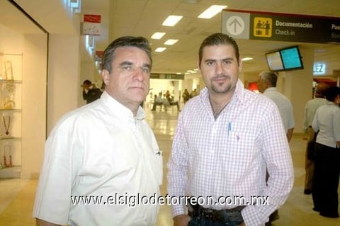 17042010 Distrito Federal. Oswaldo Buitrago fue despedido por Raymundo González.