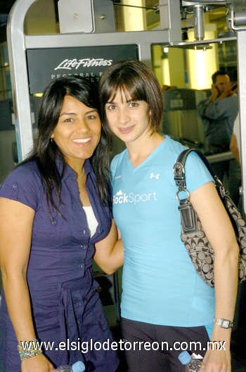 19042010 Sandra y Laura.