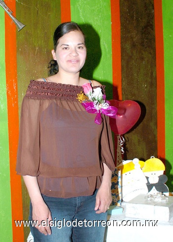 22042010 Rocío García Galván, fue despedida de su vida de soltera.
