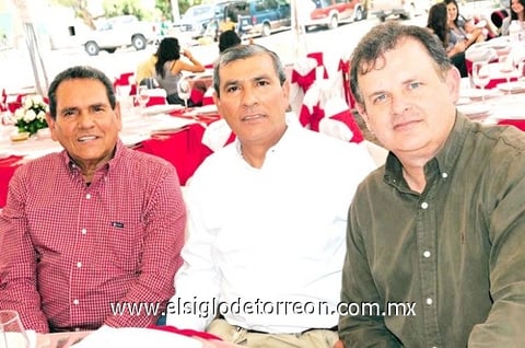 24042010 Lauro Villarreal, Demetrio Zúñiga y Juan Manuel Seceñas.