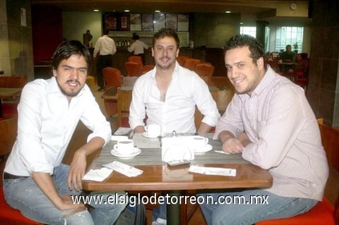 24042010 Distrito Federal. José Alfredo Sánchez, Rodrigo García y Gabriel Zarzosa.