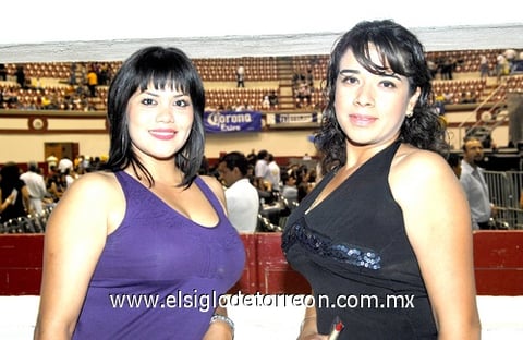 25042010 Maribel Urbina y Arely Limón.