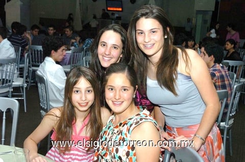 25042010 Marcela, Alicia, Lorena y Sofía. EL SIGLO DE TORREÓN/ÉRICK SOTOMAYOR