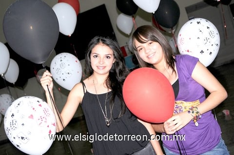 25042010 Jéssica y Gabriela.