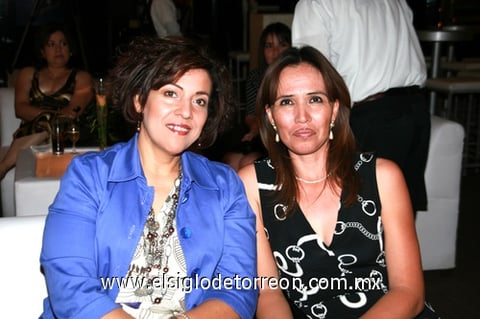 26042010 Cecilia Cardiel y Mayela Medina.