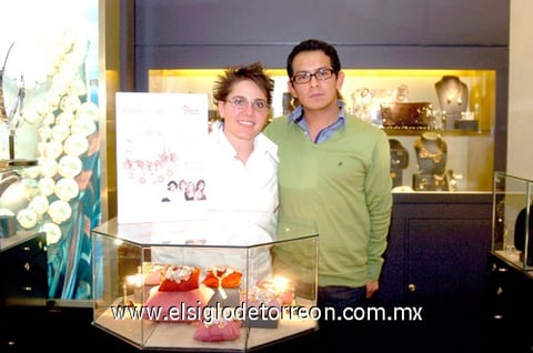 29042010 María Esther Medina y Rosemberg Bermúdez.