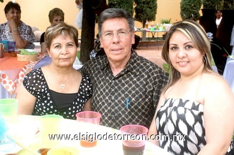 29042010 Edmundo Obeso, Isabel Pérez, Margarita Pérez, Elena Pérez, María Luisa Pérez, Guadalupe Sifuentes y Fernanda Gallegos.